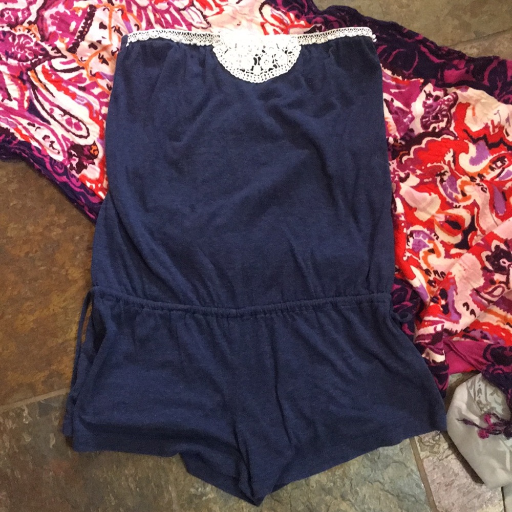 3/15 🦋 Lucky Brand sleeveless romper.  Xs.
